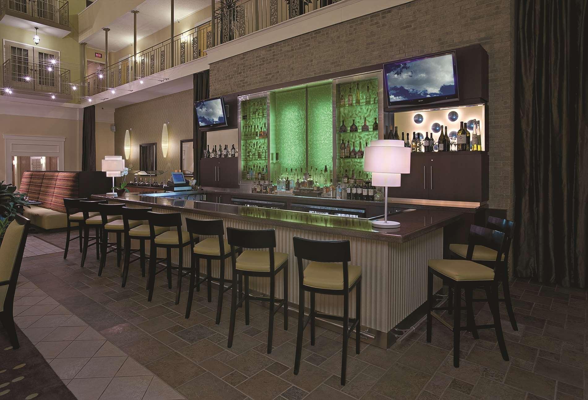 סמירנה Doubletree Suites By Hilton At The Battery Atlanta מראה חיצוני תמונה