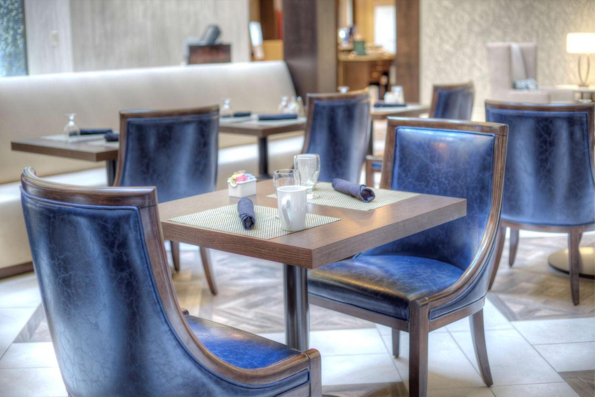 סמירנה Doubletree Suites By Hilton At The Battery Atlanta מראה חיצוני תמונה