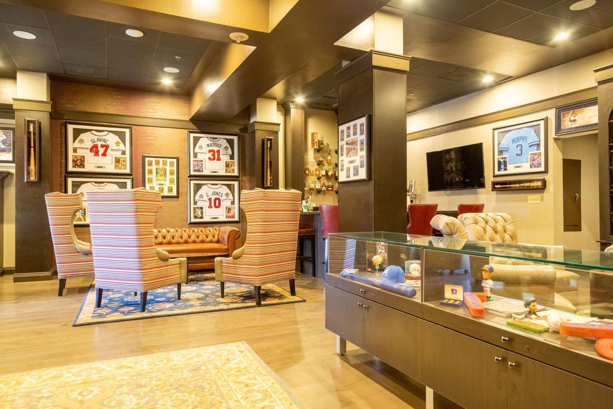 סמירנה Doubletree Suites By Hilton At The Battery Atlanta מראה חיצוני תמונה